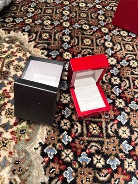 Red wooden Jewelry Ring Boxe
